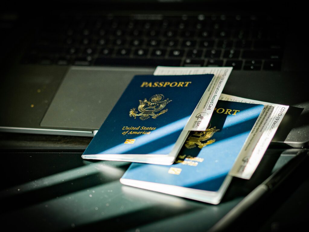 Essential Travel Documents and How to Organize Them